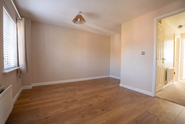 Claypitts Boulevard, Warwick, CV34